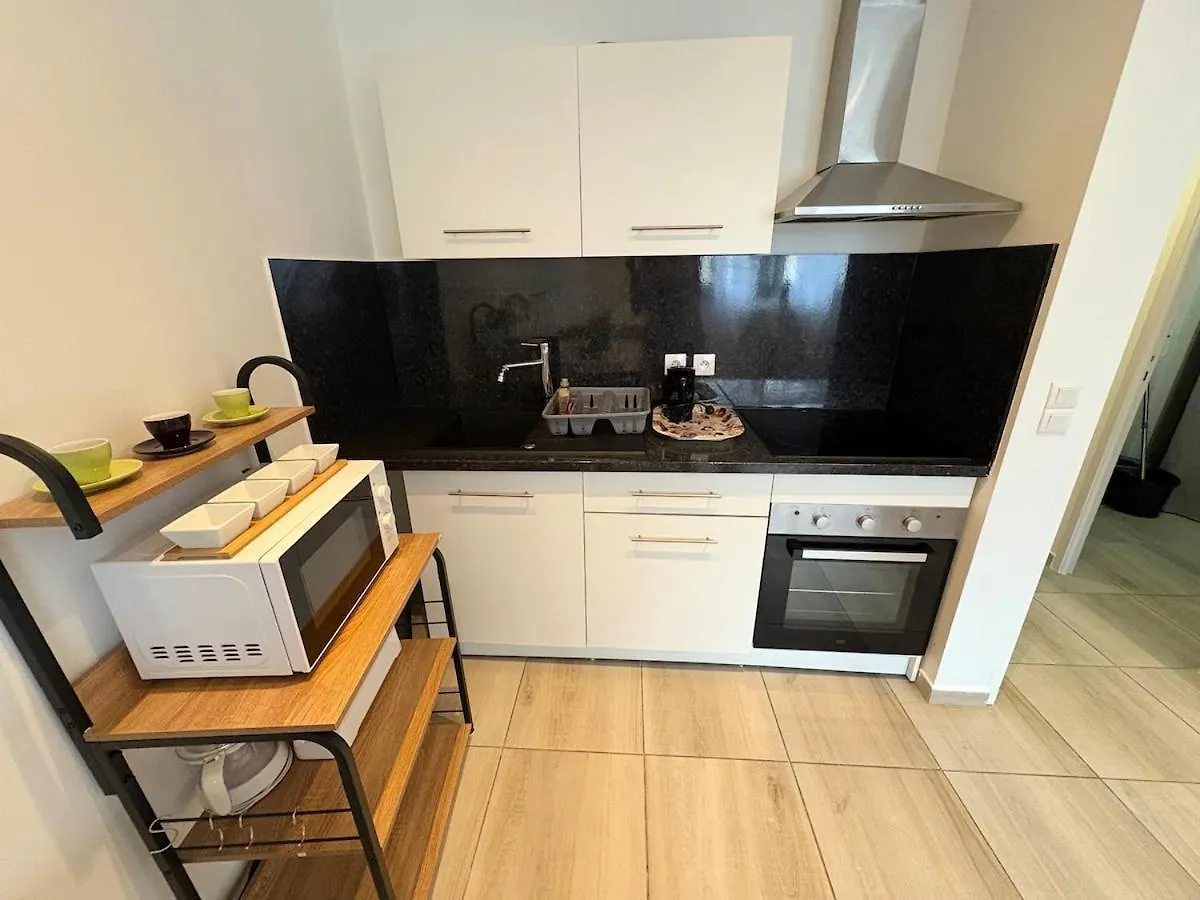 Apartment Cozy Studio - Downtown Vallauris France